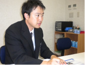 宮腰一成